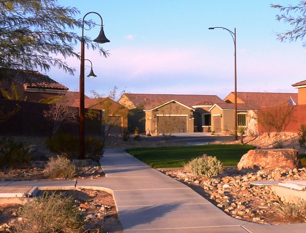 Walkway from Prairie Schooner to the Sun City mesquite Rec Center